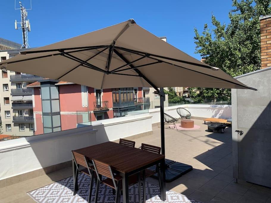 Atico Con Preciosa Terraza En Algorta Apartment Getxo Exterior foto